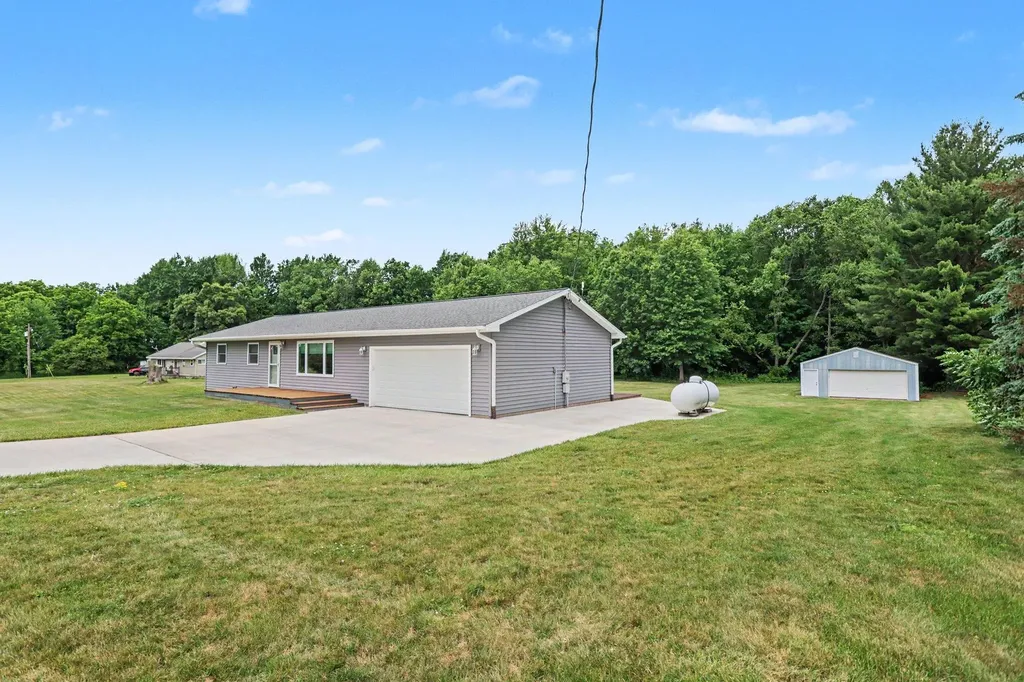 14369 A Drive S Fredonia Township MI 49068