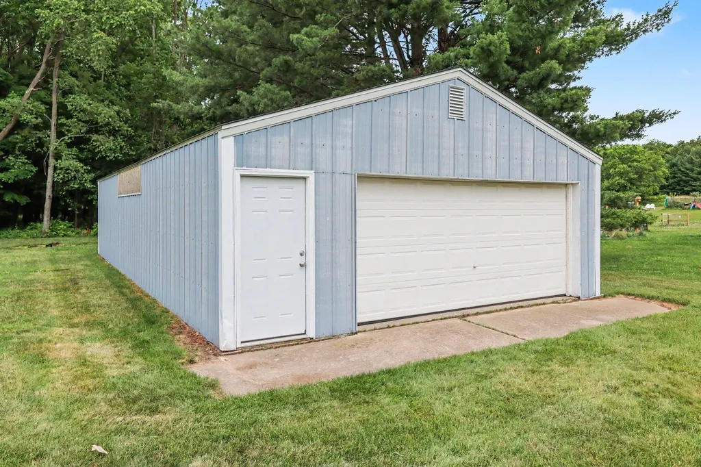 14369 A Drive S Fredonia Township MI 49068