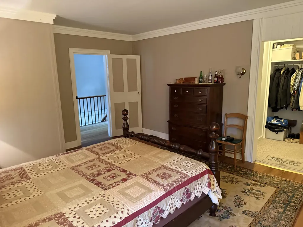 513 E Michigan Avenue Marshall City MI 49068