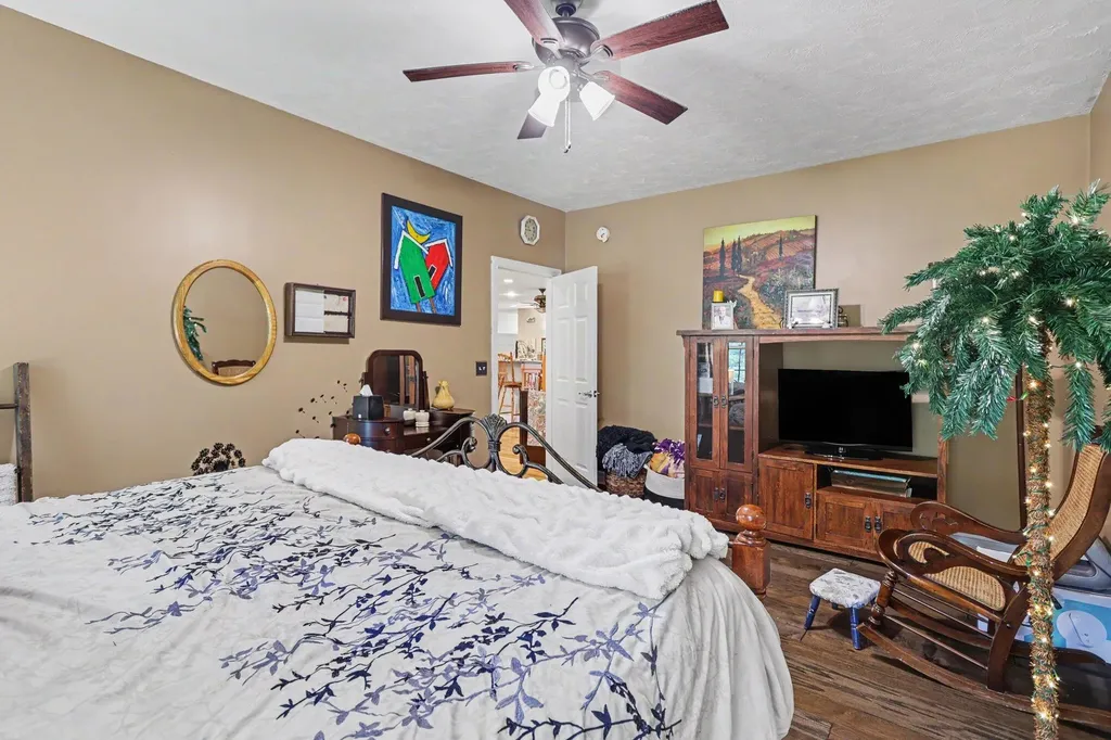 17830 Victors Lane Marshall Township MI 49068