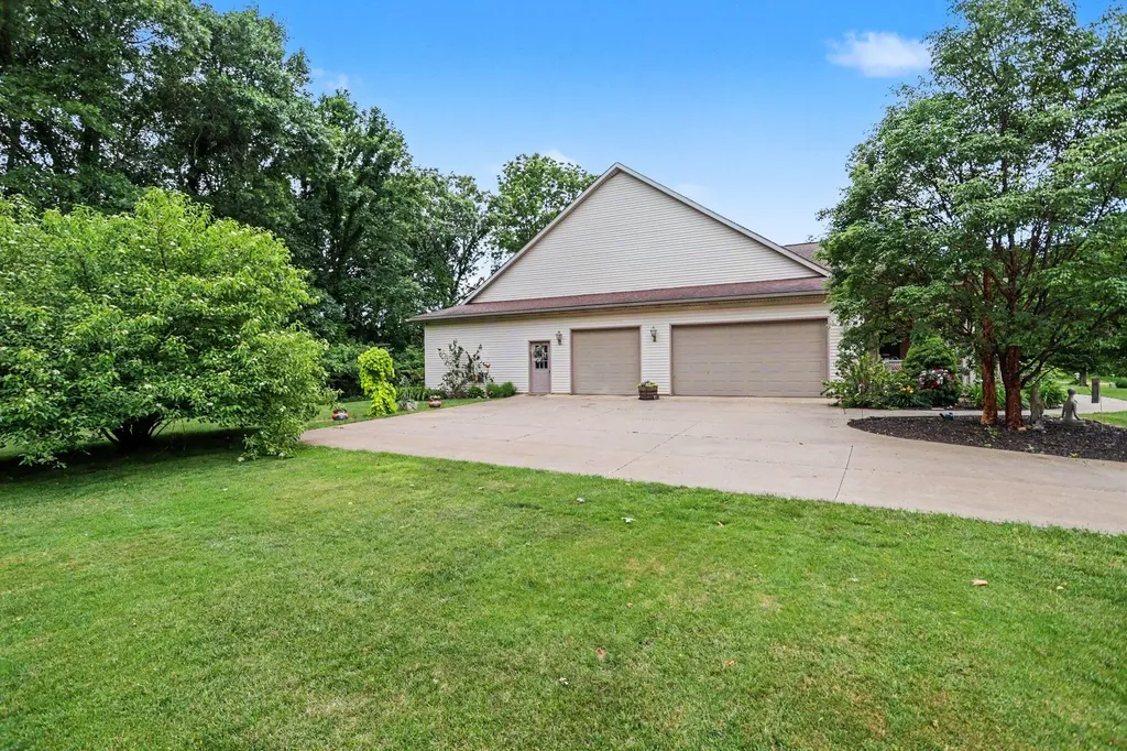 17830 Victors Lane Marshall Township MI 49068