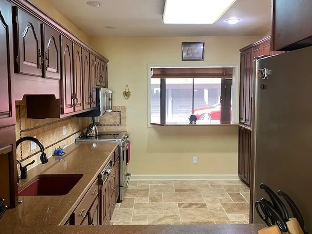 3 Hiawatha Cove Trail Battle Creek City MI 49015