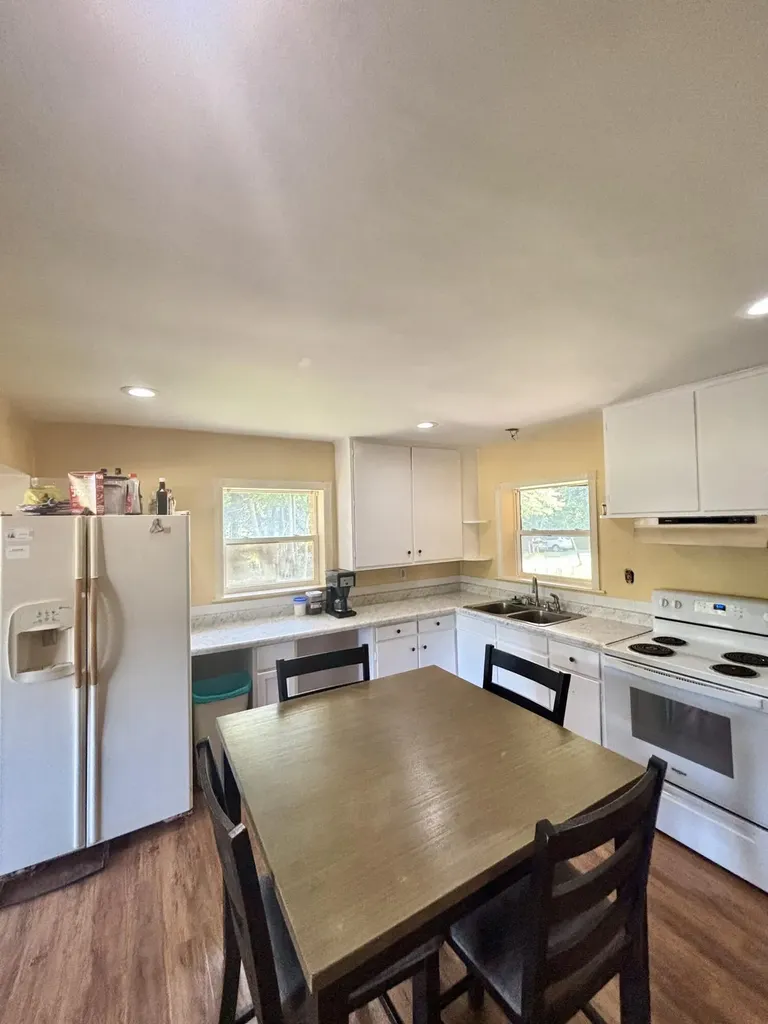 4736 South Street Benton Charter Township MI 49022