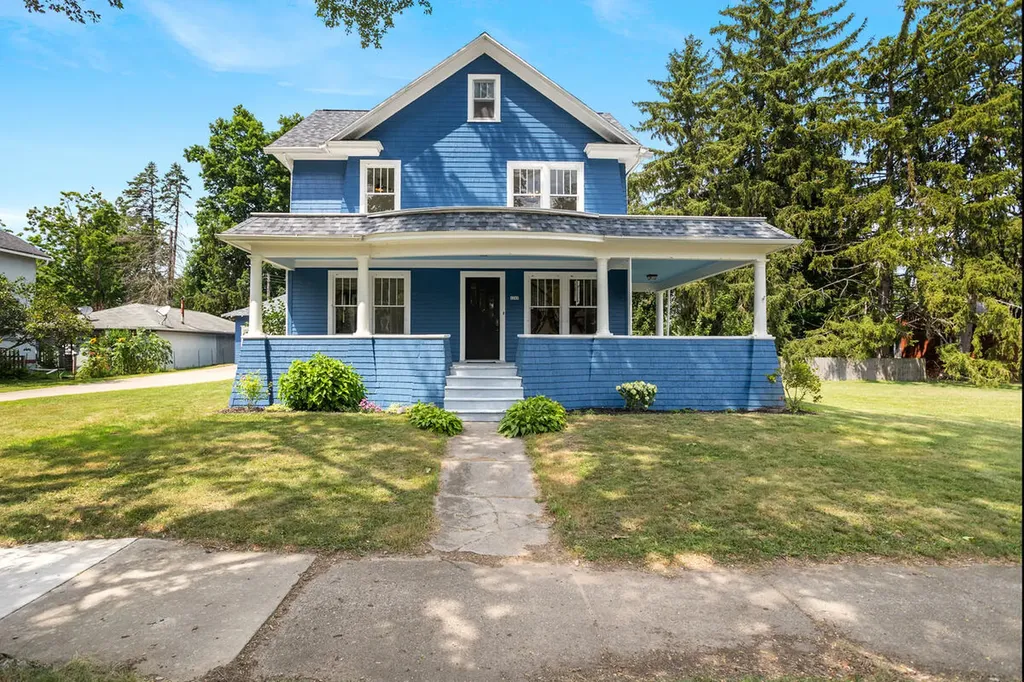 1205 E Michigan Avenue Albion City MI 49224