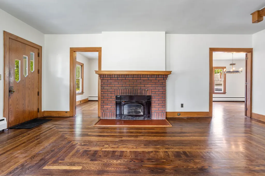 1205 E Michigan Avenue Albion City MI 49224