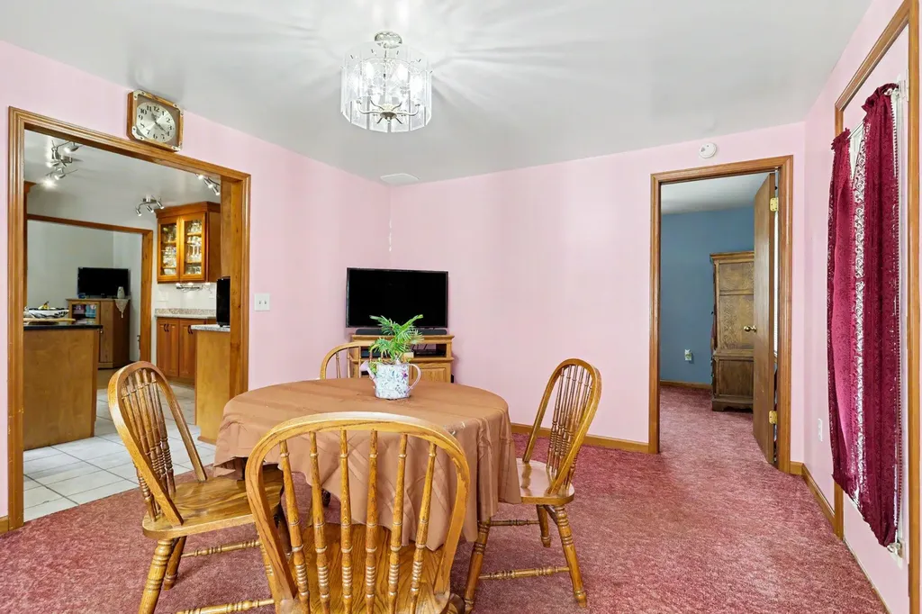 722 Golden Avenue Emmett Charter Township MI 49014
