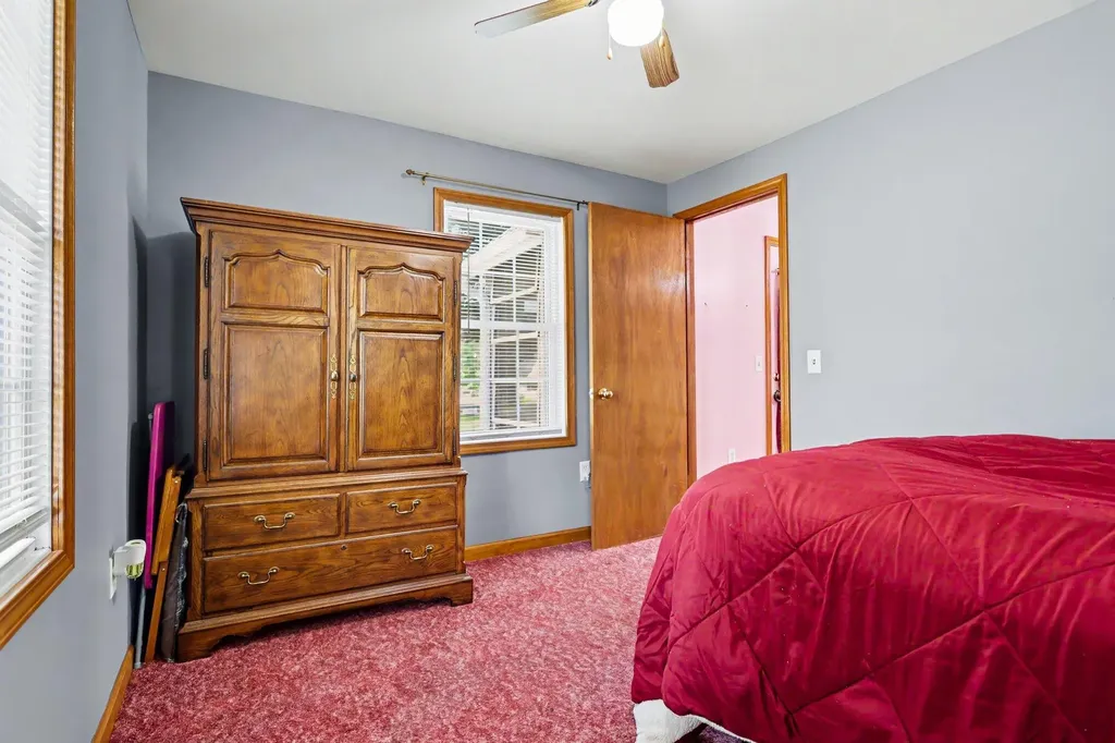 722 Golden Avenue Emmett Charter Township MI 49014