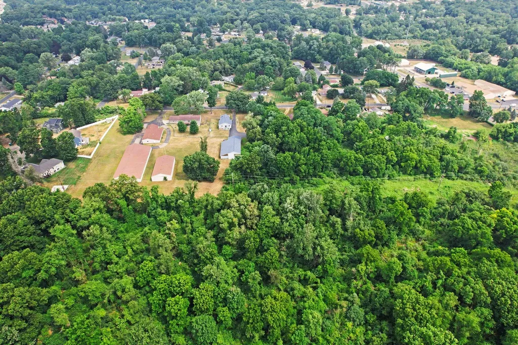 722 Golden Avenue Emmett Charter Township MI 49014