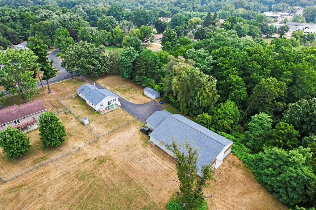 722 Golden Avenue Emmett Charter Township MI 49014