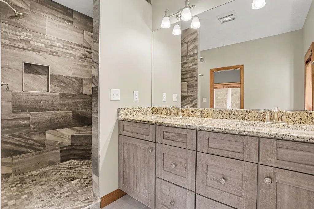 395 S Wattles Road Emmett Charter Township MI 49014