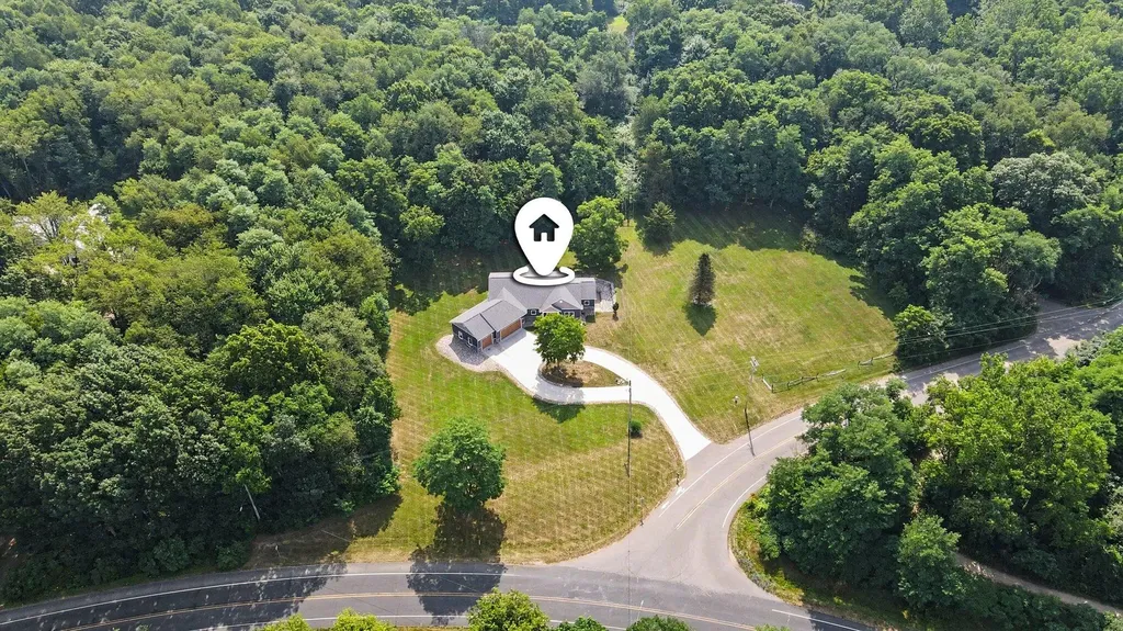 395 S Wattles Road Emmett Charter Township MI 49014