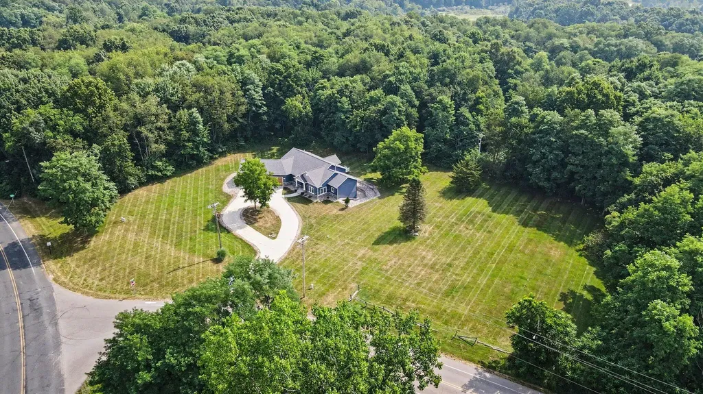 395 S Wattles Road Emmett Charter Township MI 49014