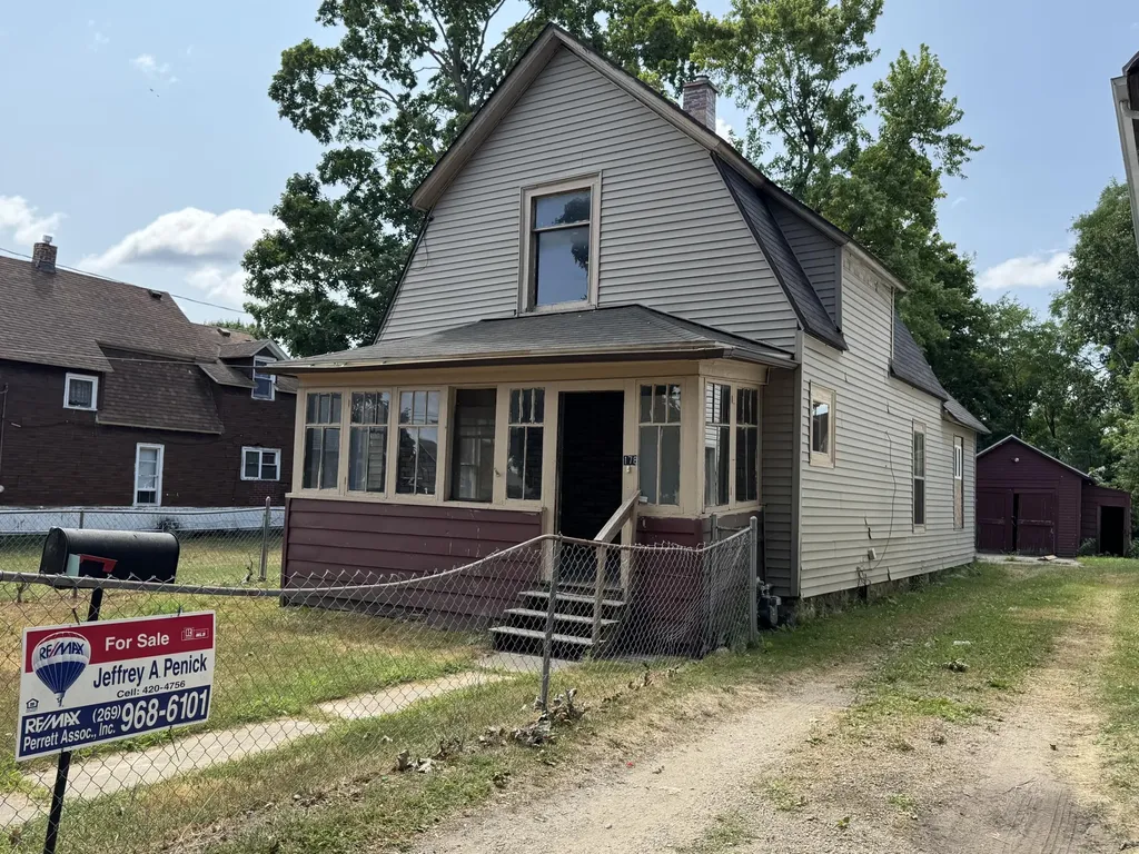 178 Lathrop Avenue Battle Creek City MI 49014