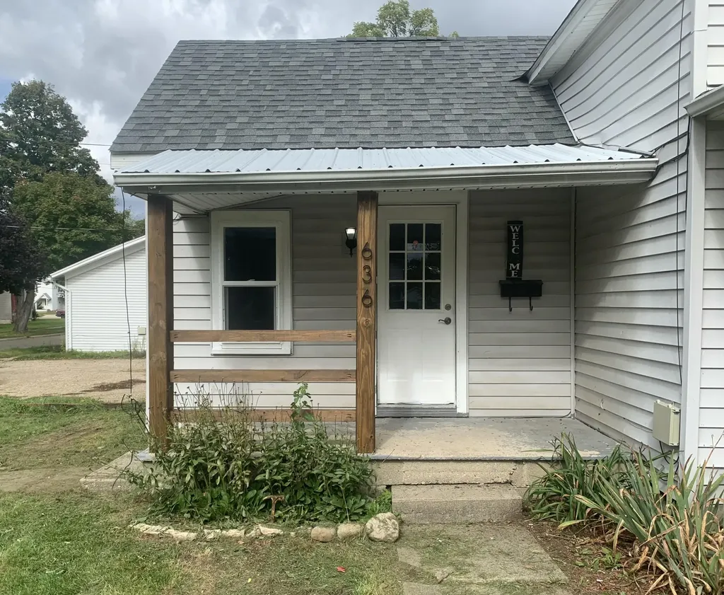 634 W Green Street Marshall City MI 49068