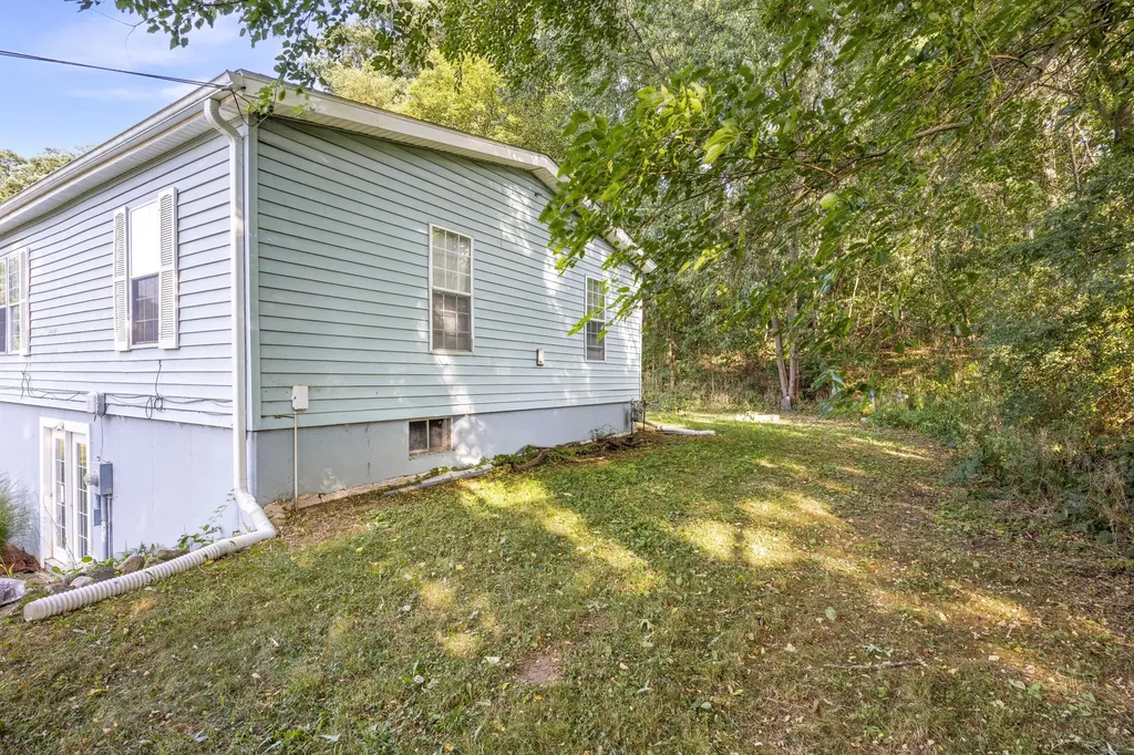 830 Pinewood Avenue Emmett Charter Township MI 49014