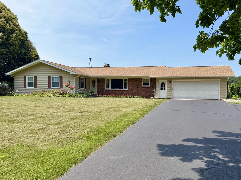 14607 15 Mile Road Marshall Township MI 49068