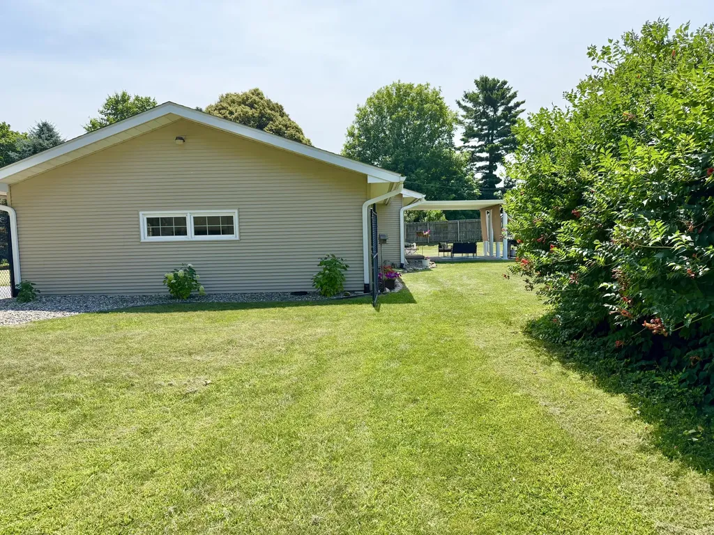 14607 15 Mile Road Marshall Township MI 49068