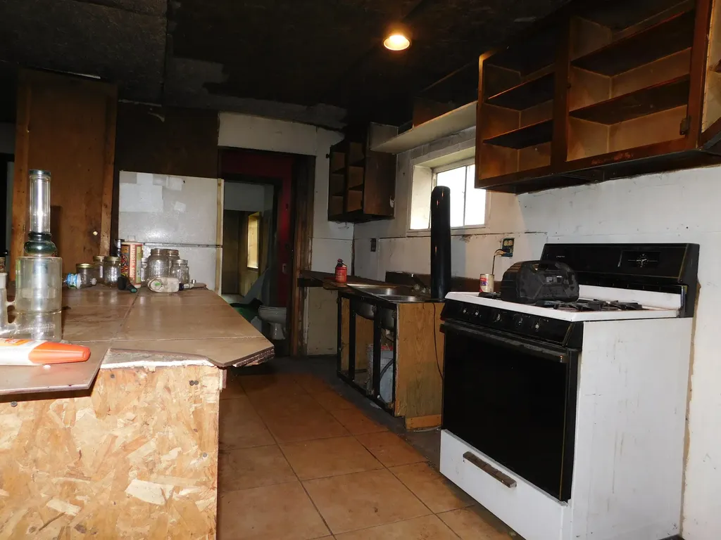 11880 Pine Cove Unknown City MI 49649