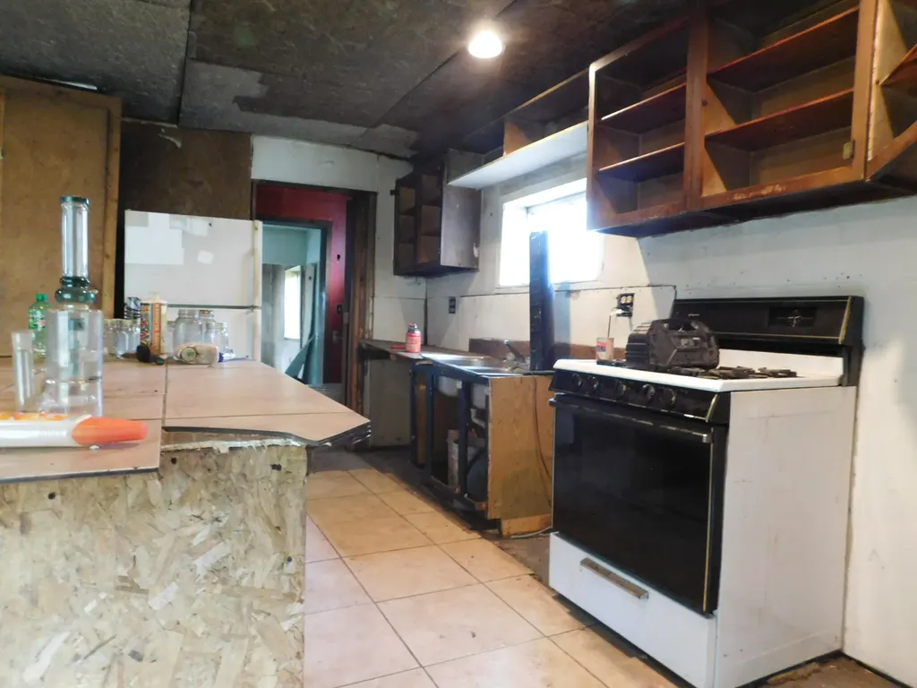 11880 Pine Cove Unknown City MI 49649