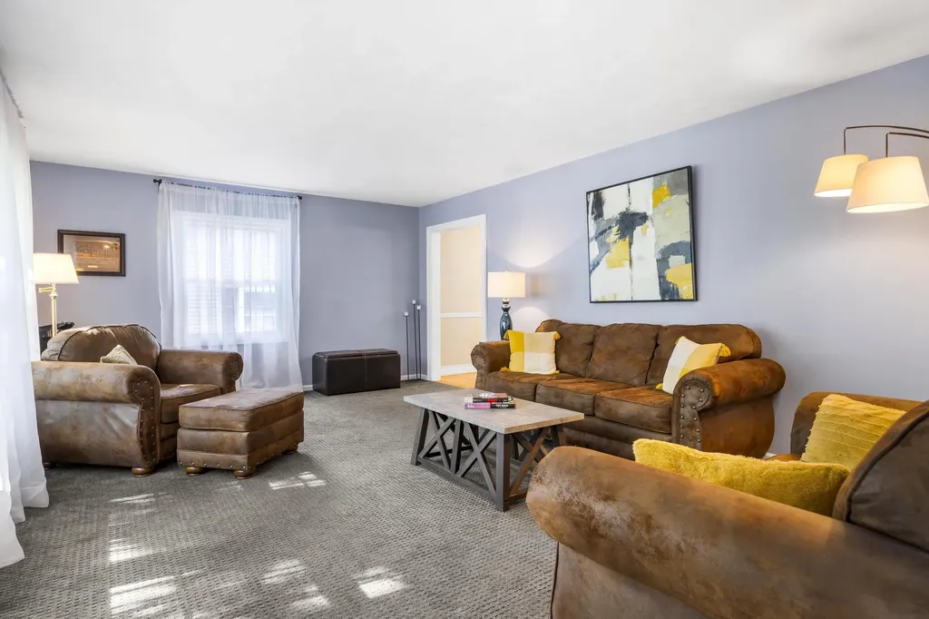 840 Edgehill Place Battle Creek City MI 49015