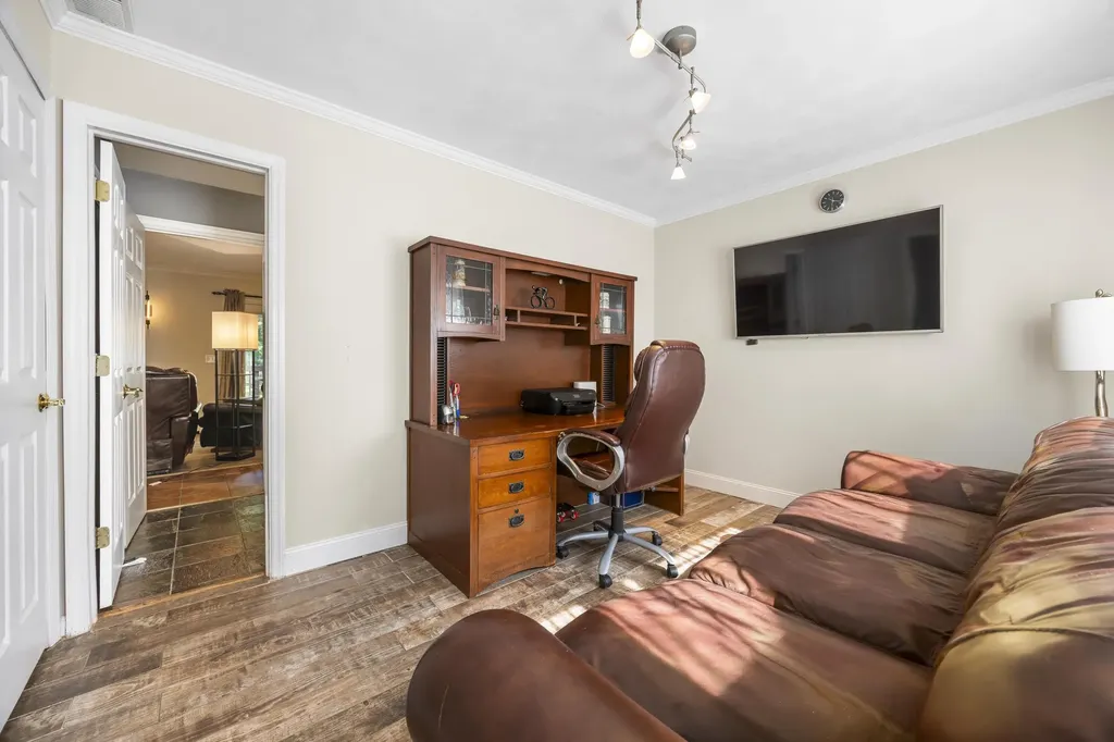 840 Edgehill Place Battle Creek City MI 49015