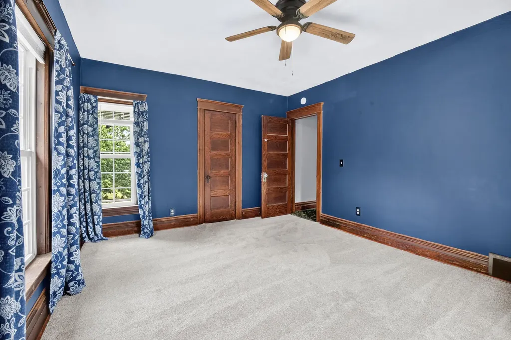 66 Magnolia Avenue Battle Creek City MI 49017