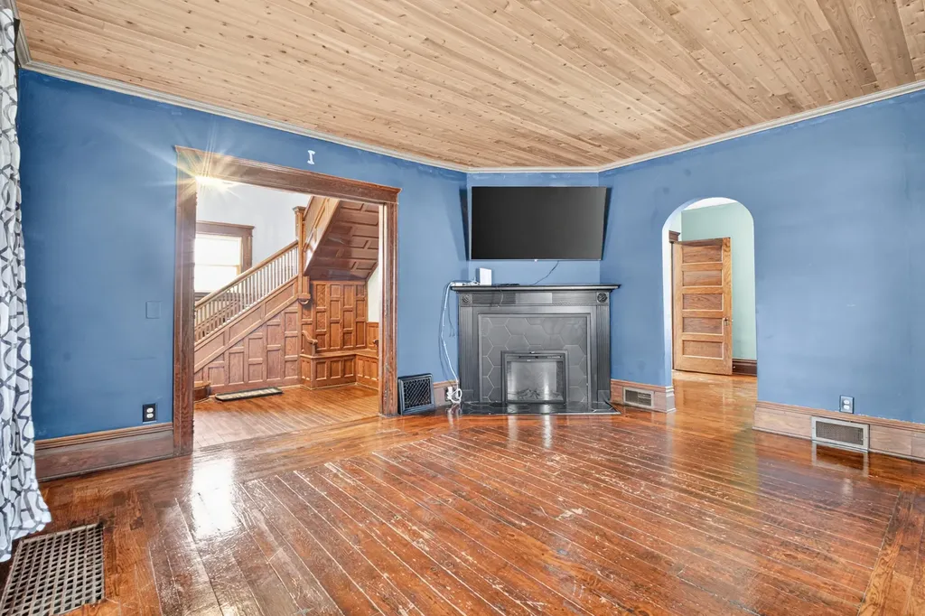 66 Magnolia Avenue Battle Creek City MI 49017