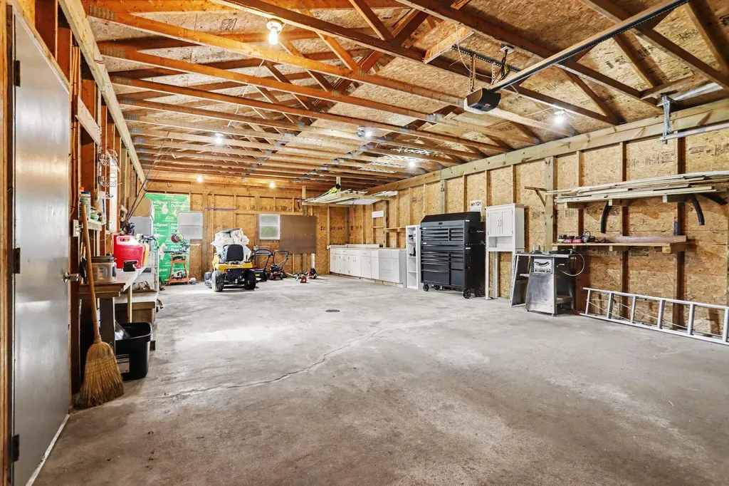 732 E Green Street Marshall City MI 49068