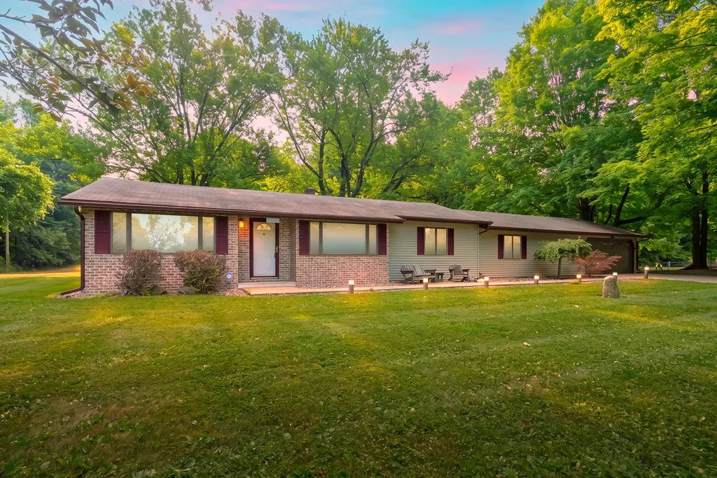 12876 Helmer Road S Battle Creek City MI 49015