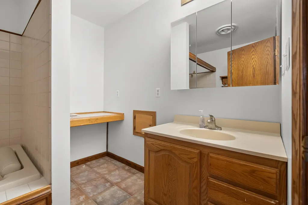 12876 Helmer Road S Battle Creek City MI 49015