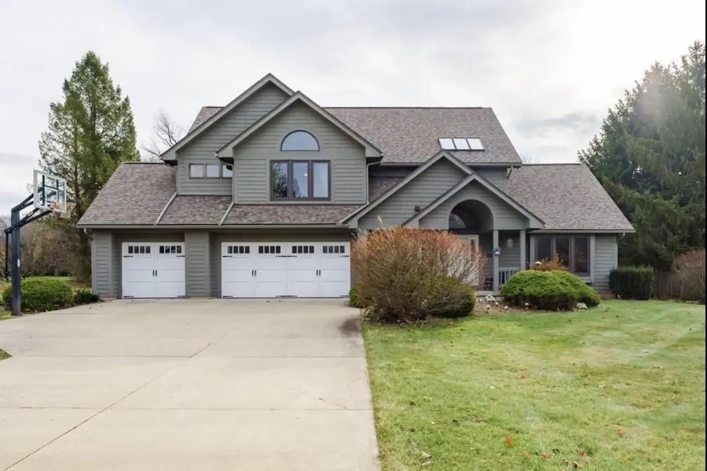 135 Tiffany Lane Battle Creek City MI 49015