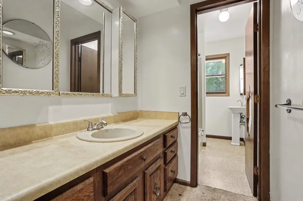 11091 W Drive N Pennfield Charter Township MI 49021