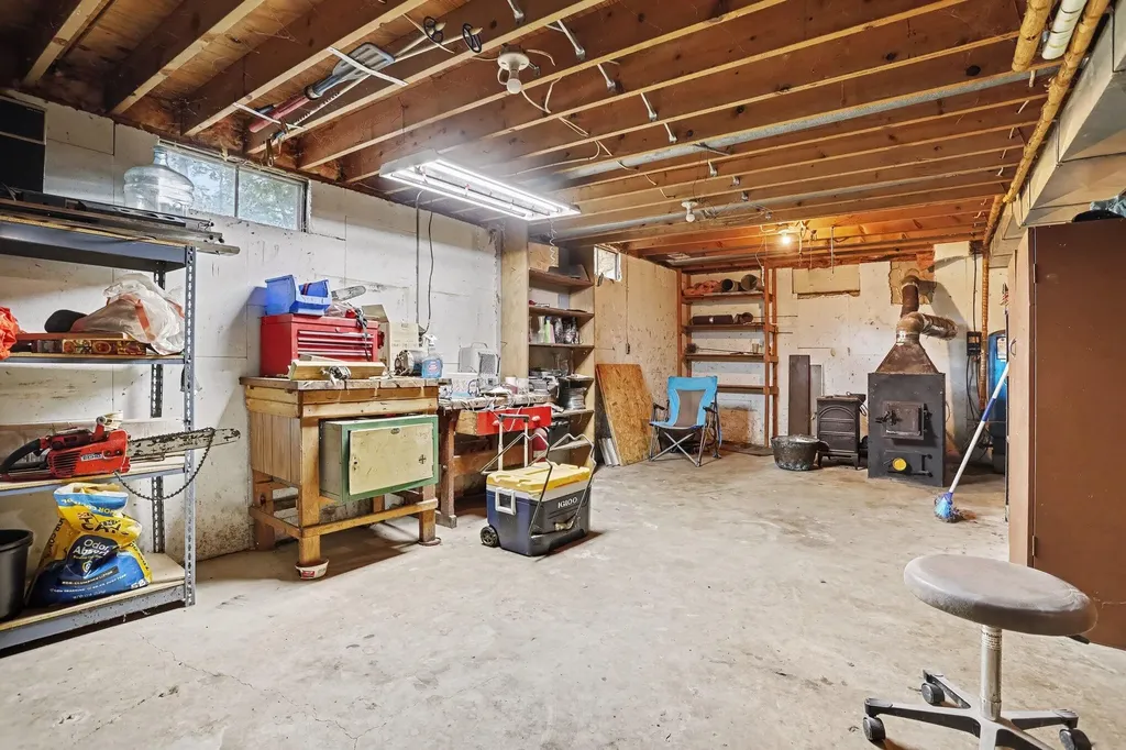 11091 W Drive N Pennfield Charter Township MI 49021