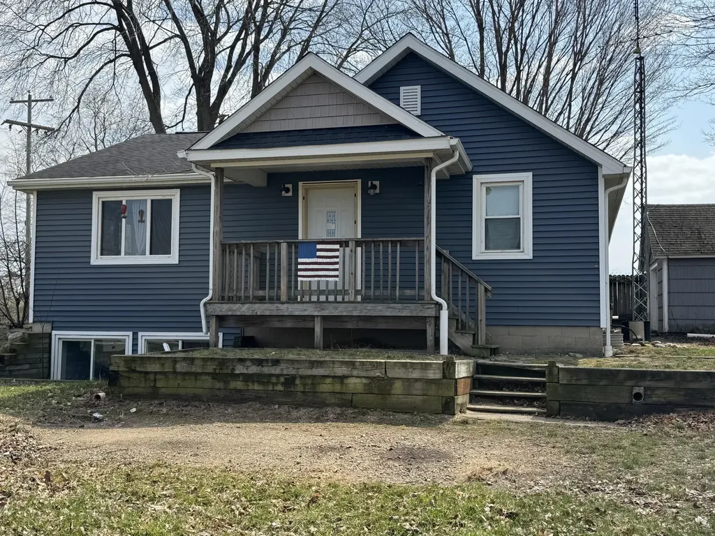 13512 S 42nd Street Wakeshma Township MI 49097
