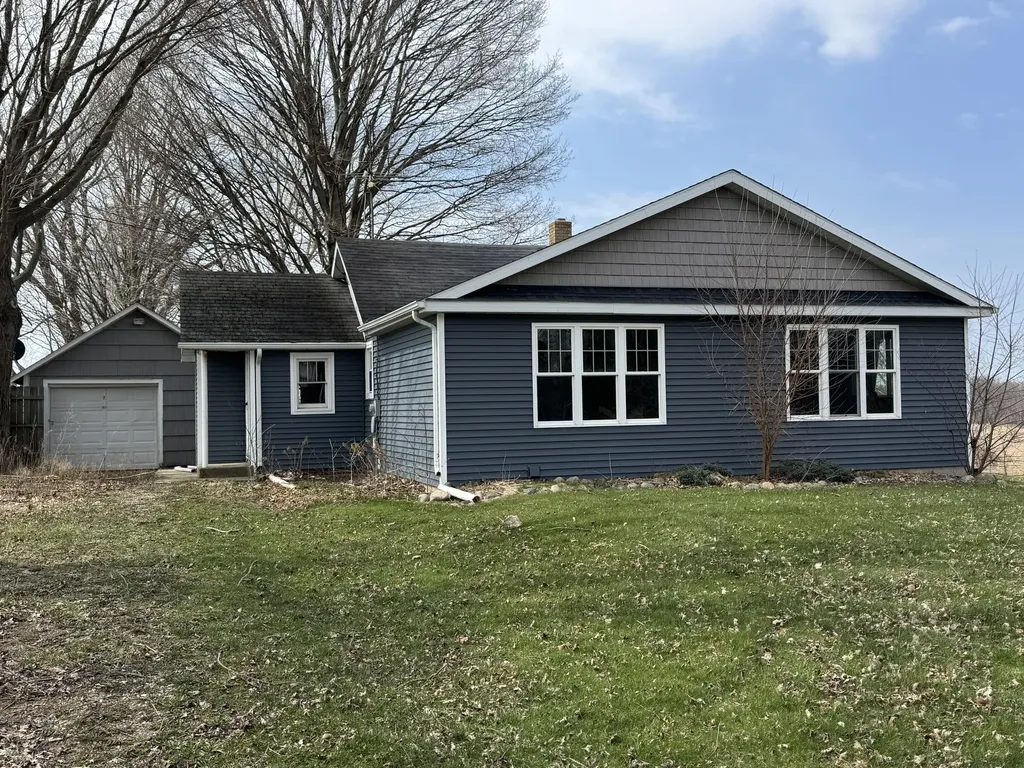 13512 S 42nd Street Wakeshma Township MI 49097