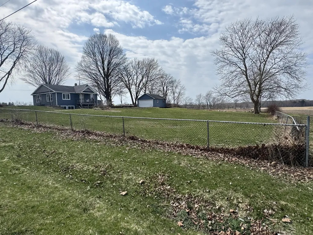 13512 S 42nd Street Wakeshma Township MI 49097