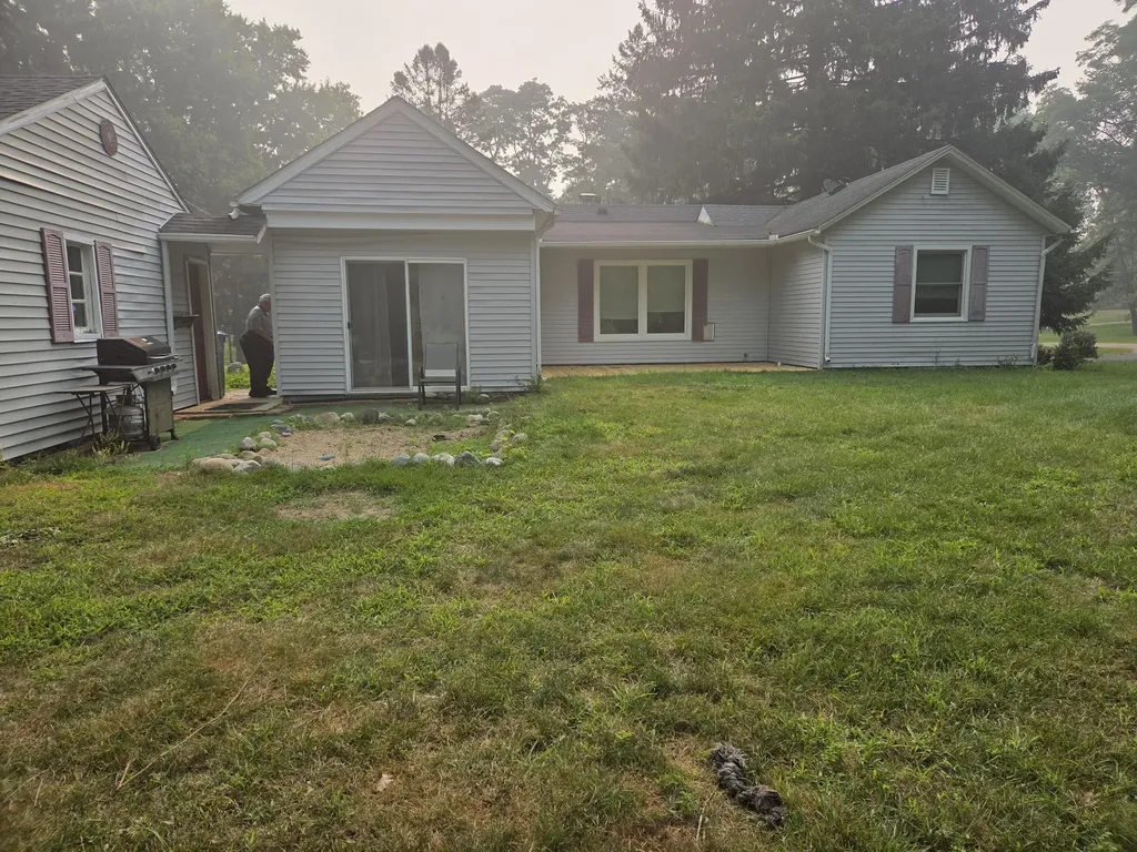 132 S Minges Road S Battle Creek City MI 49015