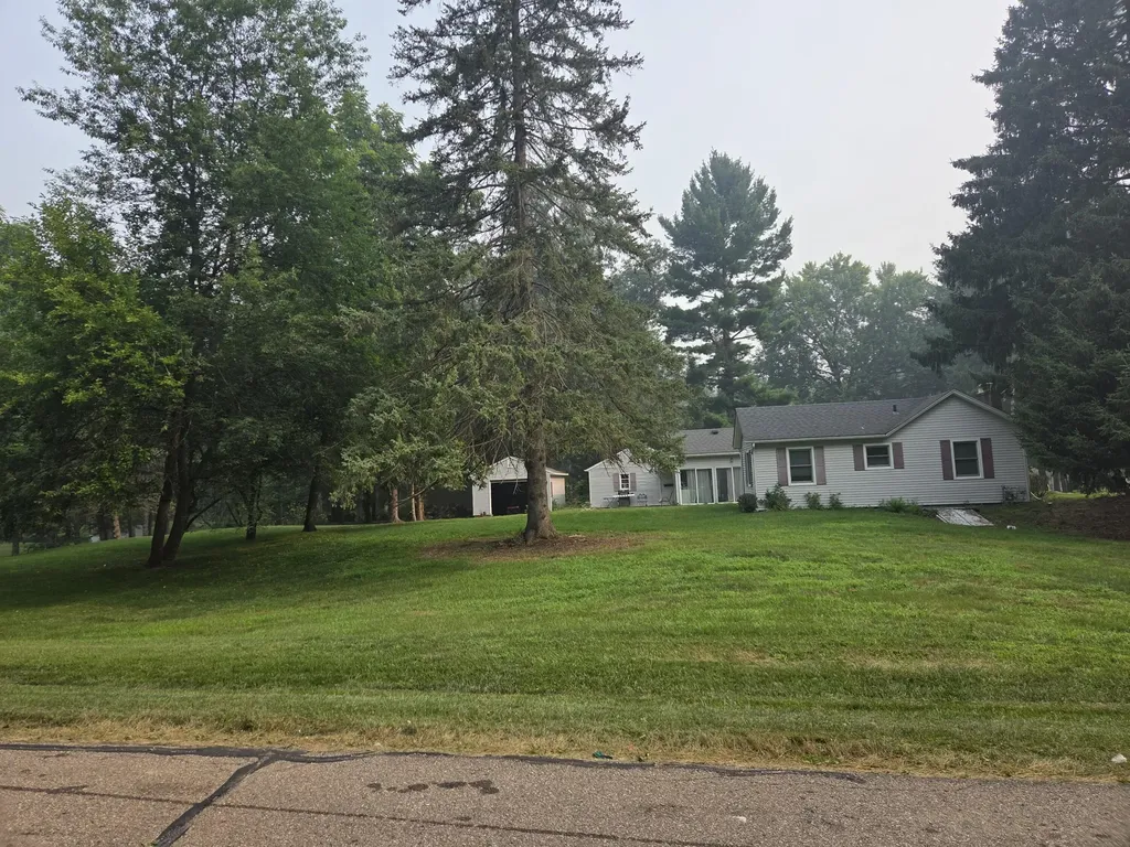 132 S Minges Road S Battle Creek City MI 49015