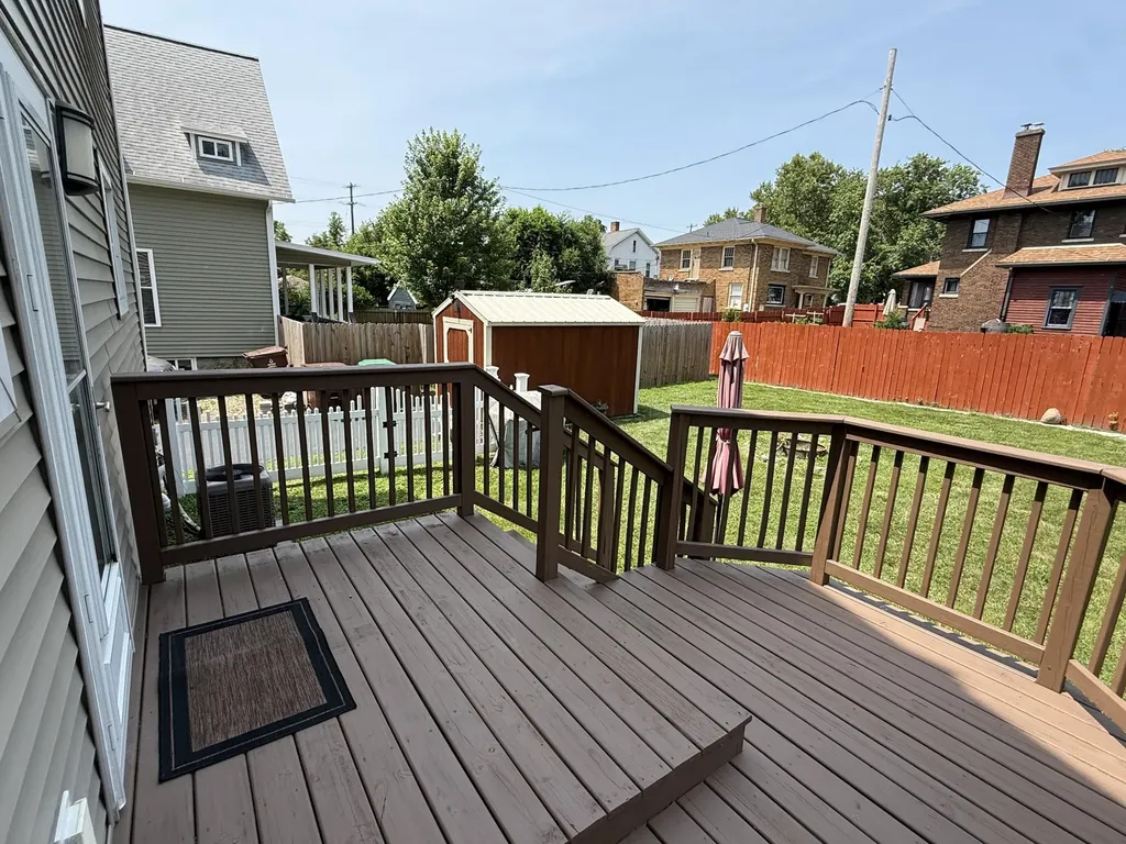 307 Perry Street Albion City MI 49224