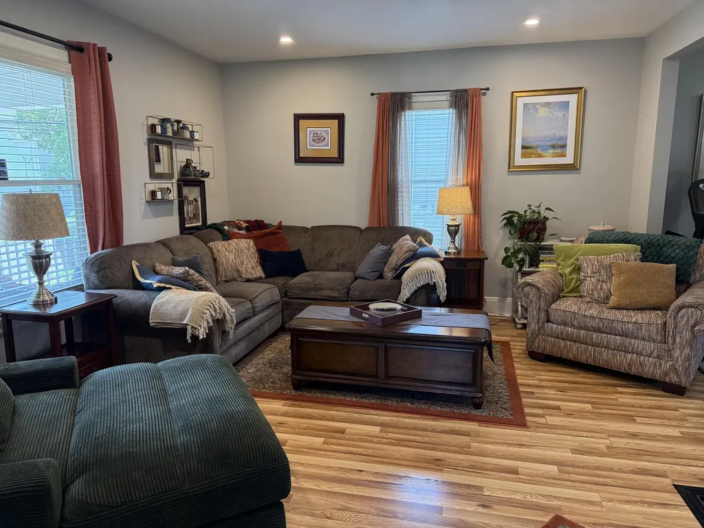 307 Perry Street Albion City MI 49224