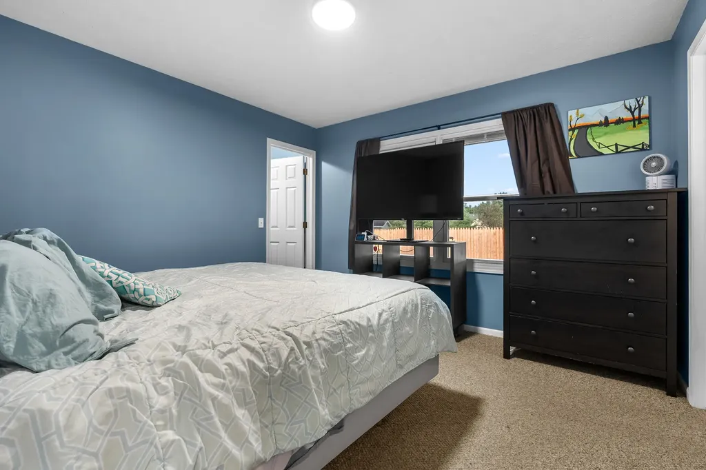 150 Gull Pointe Drive Bedford Charter Township MI 49017