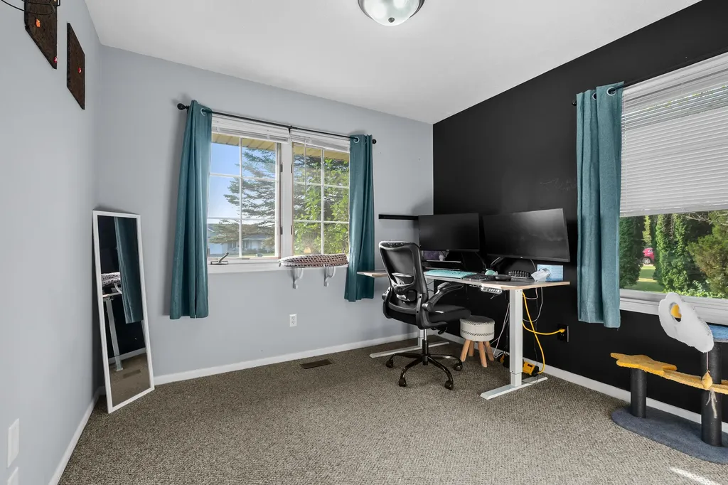 150 Gull Pointe Drive Bedford Charter Township MI 49017