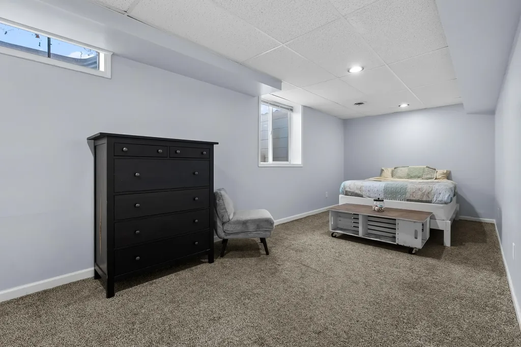 150 Gull Pointe Drive Bedford Charter Township MI 49017
