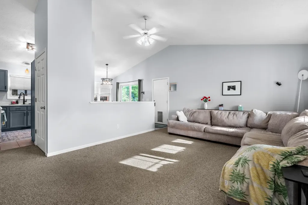 150 Gull Pointe Drive Bedford Charter Township MI 49017