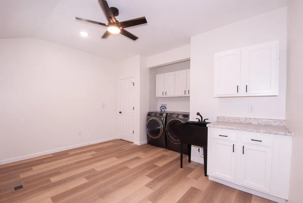 123 W Manchester Street Battle Creek City MI 49037