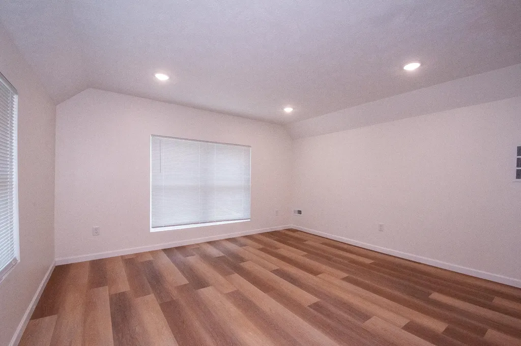 123 W Manchester Street Battle Creek City MI 49037