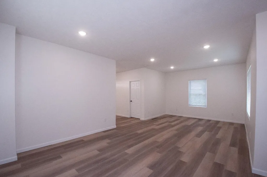 123 W Manchester Street Battle Creek City MI 49037