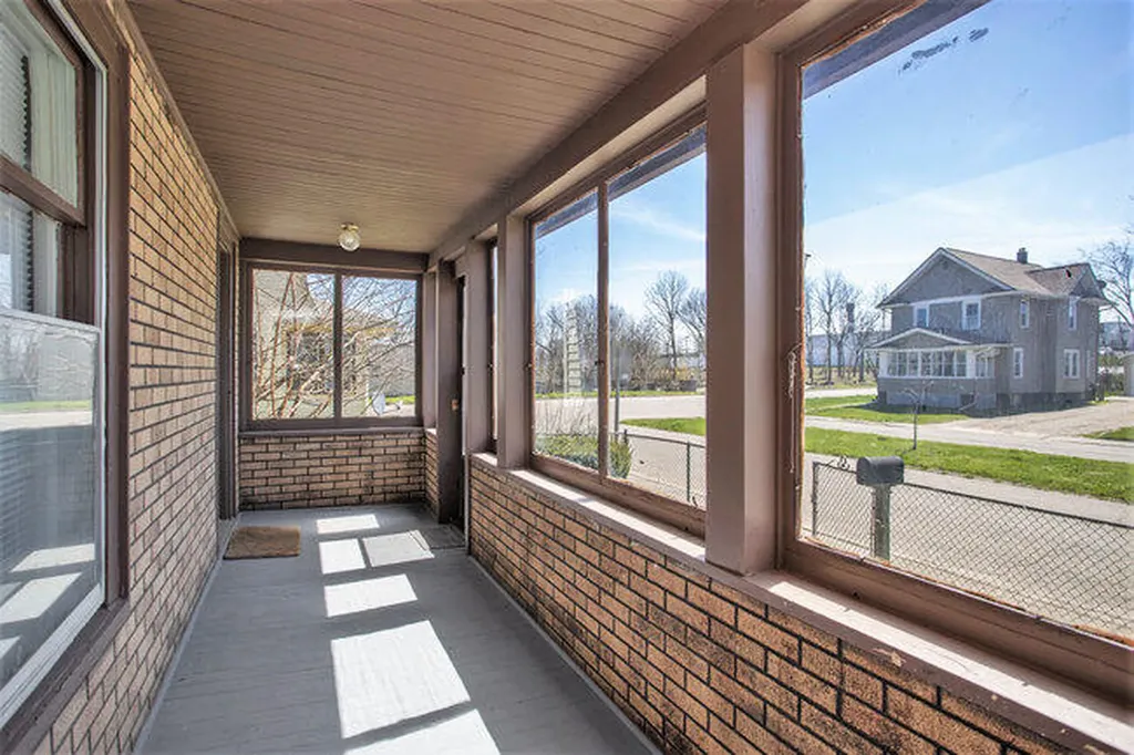 1717 Lay Boulevard Kalamazoo City MI 49001