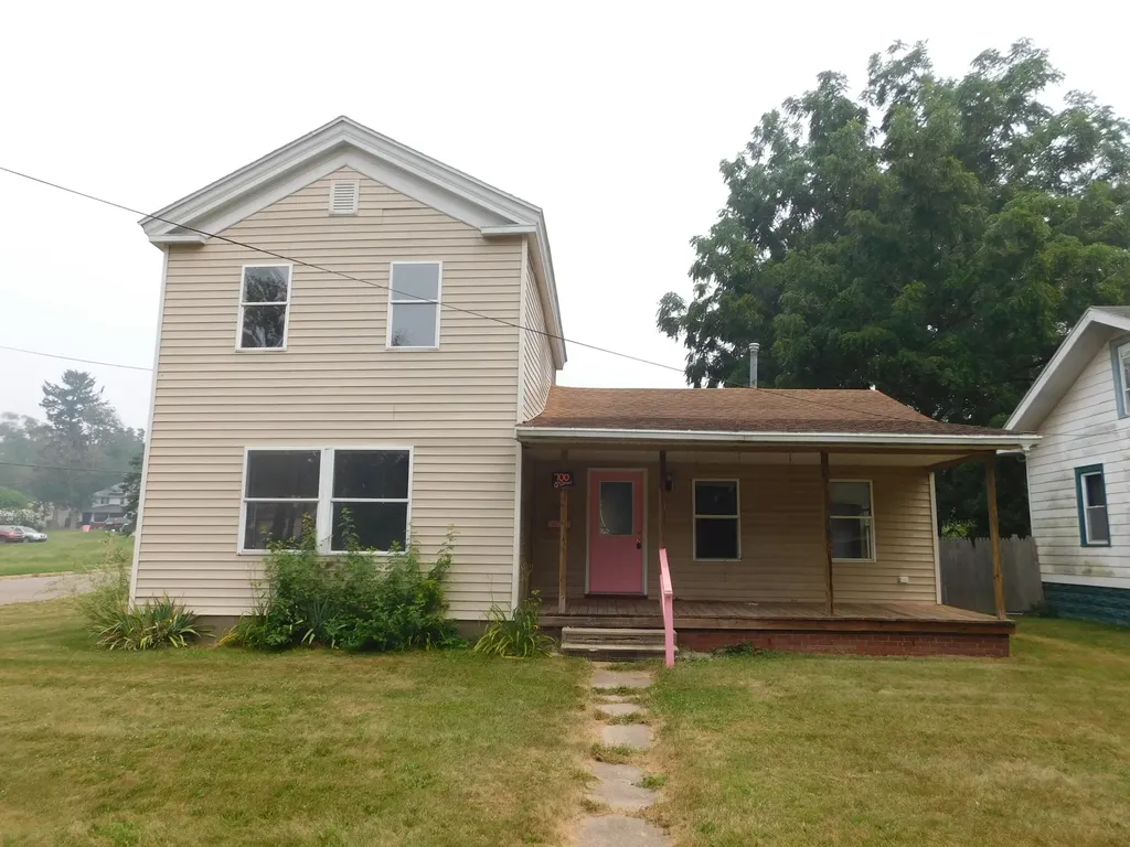 700 8th Street Three Rivers City MI 49093