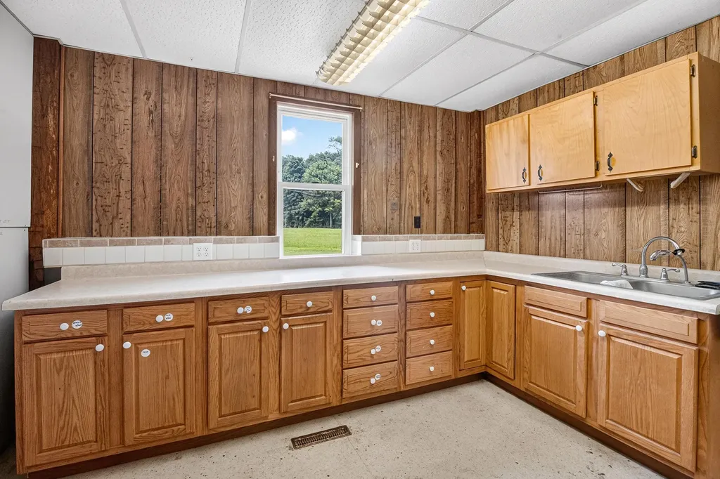 2504 Culver Road Johnstown Township MI 49017